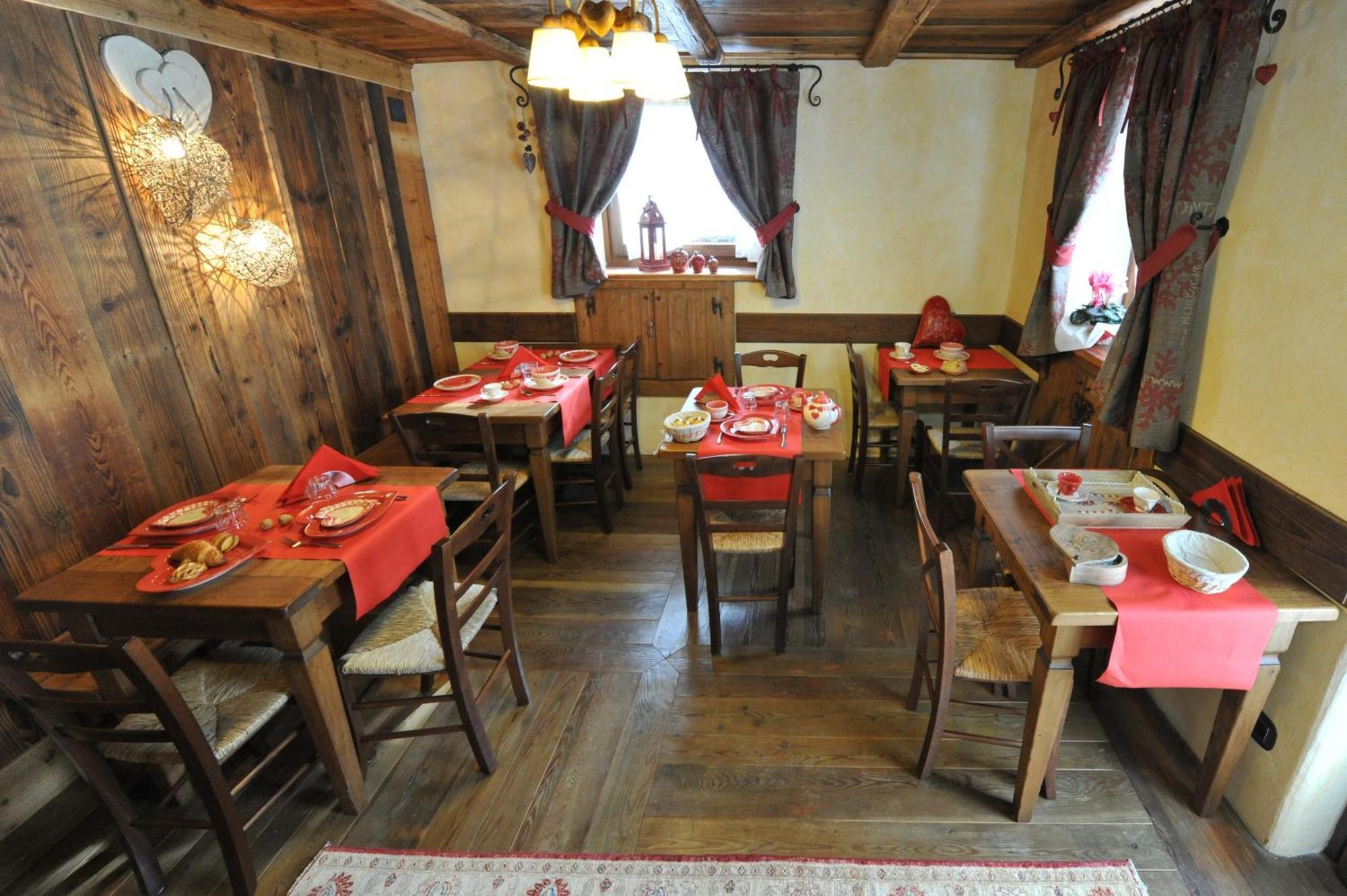 Affittacamere Petit Coeur Champoluc Exterior photo