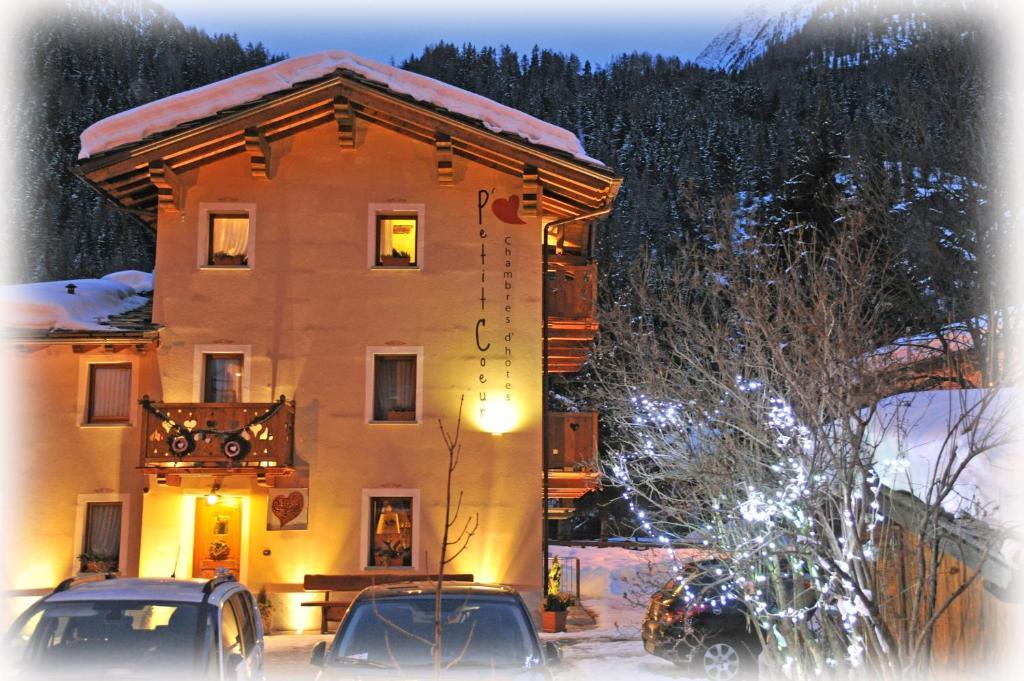 Affittacamere Petit Coeur Champoluc Exterior photo