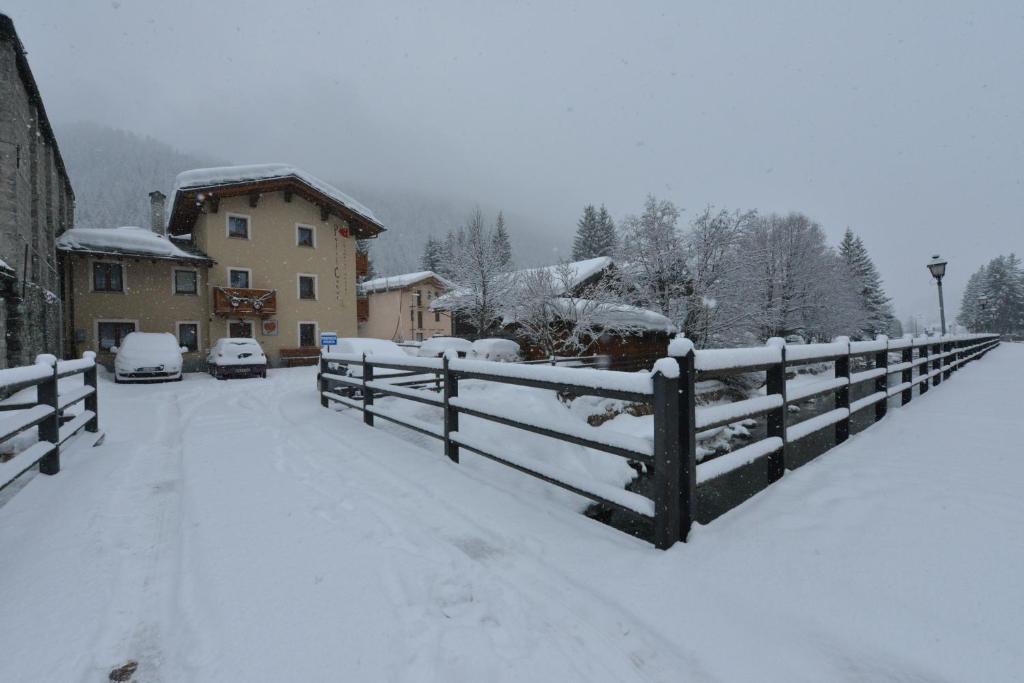 Affittacamere Petit Coeur Champoluc Exterior photo